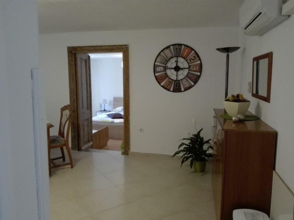 Apartments Gorinka Baska  Exterior photo